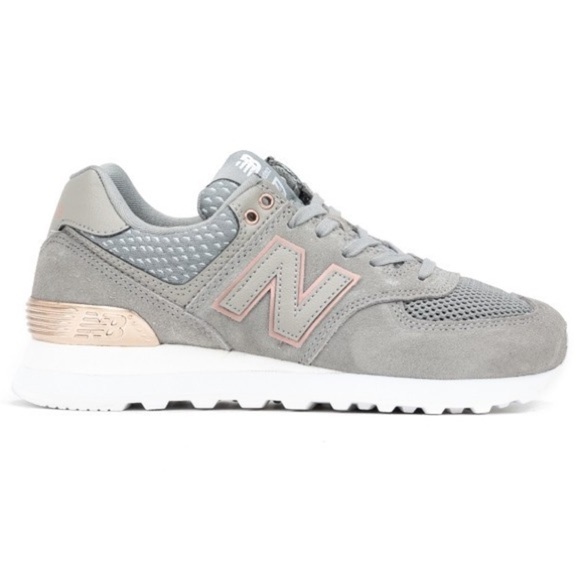 New Balance Women’s 574 Artic Sky Shoe/Sneaker | Color: Grey/Rose Gold 🩶🩶👟👟 - Picture 1 of 15